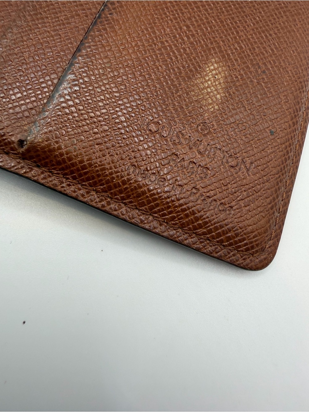 Louis Vuitton Marco Wallet - Picture 11 of 11